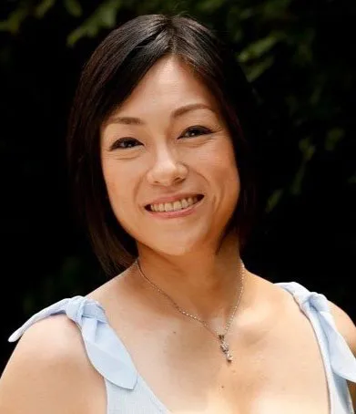 雾中灯塔剧集海报